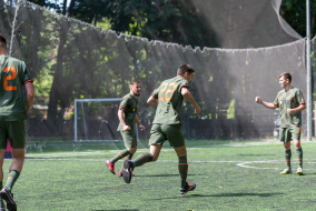 <a href="https://st.getinfootball.com/albums/1081880/647dbb1ec542d_1920.jpg" target="_blank">Завантажити оригінал</a>