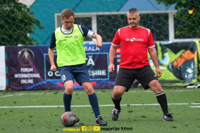 <a href="https://st.getinfootball.com/albums/1081915/647ef327aa34e_1920.jpg" target="_blank">Descarcă</a>