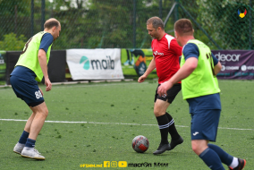<a href="https://st.getinfootball.com/albums/1081915/647ef332457dd_1920.jpg" target="_blank">Descarcă</a>
