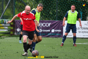 <a href="https://st.getinfootball.com/albums/1081915/647ef36e72888_1920.jpg" target="_blank">Descarcă</a>