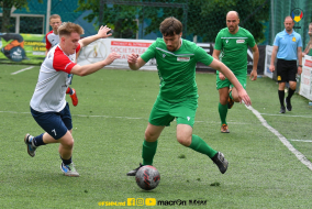 <a href="https://st.getinfootball.com/albums/1081920/647ef6a1b0141_1920.jpg" target="_blank">Descarcă</a>