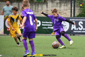 <a href="https://st.getinfootball.com/albums/1081937/647f27326116b_1920.jpg" target="_blank">Descarcă</a>