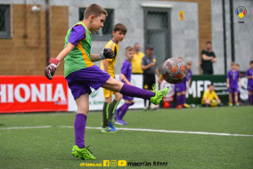 <a href="https://st.getinfootball.com/albums/1081937/647f27464fc97_1920.jpg" target="_blank">Descarcă</a>