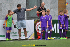 <a href="https://st.getinfootball.com/albums/1081937/647f2764dbd59_1920.jpg" target="_blank">Descarcă</a>