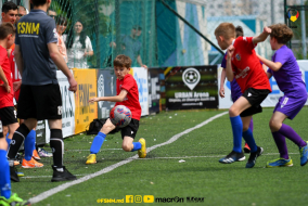 <a href="https://st.getinfootball.com/albums/1081939/647f2cb85a21c_1920.jpg" target="_blank">Descarcă</a>