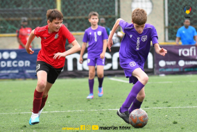 <a href="https://st.getinfootball.com/albums/1081958/648018ba22839_1920.jpg" target="_blank">Descarcă</a>