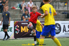 <a href="https://st.getinfootball.com/albums/1081961/6480199801703_1920.jpg" target="_blank">Descarcă</a>