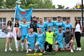 <a href="https://st.getinfootball.com/albums/1081967/648023804f62f_1920.jpg" target="_blank">Descarcă</a>