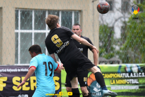 <a href="https://st.getinfootball.com/albums/1081967/648023b7ca8ca_1920.jpg" target="_blank">Descarcă</a>