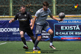 <a href="https://st.getinfootball.com/albums/1081968/64802440dd718_1920.jpg" target="_blank">Descarcă</a>