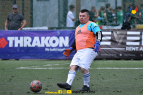<a href="https://st.getinfootball.com/albums/1081969/648024c778851_1920.jpg" target="_blank">Descarcă</a>