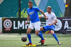 <a href="https://st.getinfootball.com/albums/1081970/6480257c56e59_1920.jpg" target="_blank">Descarcă</a>