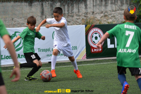 <a href="https://st.getinfootball.com/albums/1081975/6480291e25d90_1920.jpg" target="_blank">Descarcă</a>
