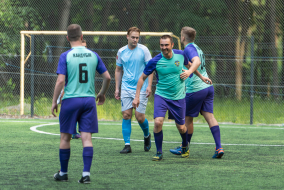 <a href="https://st.getinfootball.com/albums/1082066/6487390df16e9_1920.jpg" target="_blank">Завантажити оригінал</a>