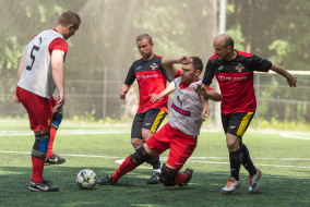 <a href="https://st.getinfootball.com/albums/1082068/64873b42700fb_1920.jpg" target="_blank">Завантажити оригінал</a>