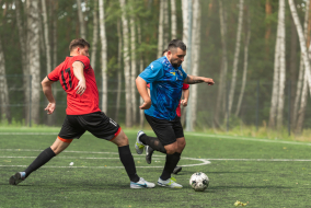 <a href="https://st.getinfootball.com/albums/1082075/648740c3214fd_1920.jpg" target="_blank">Завантажити оригінал</a>