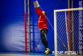 <a href="https://st.getinfootball.com/albums/1082086/648796757226f_1920.jpg" target="_blank">Завантажити оригінал</a>