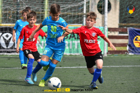 <a href="https://st.getinfootball.com/albums/1082136/648f1b406ad23_1920.jpg" target="_blank">Descarcă</a>