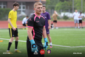 <a href="https://st.getinfootball.com/albums/1082165/648fede9d4663_1920.jpg" target="_blank">Завантажити оригінал</a>