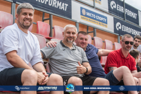 <a href="https://st.getinfootball.com/albums/1082179/649000342715d_1920.jpg" target="_blank">Завантажити оригінал</a>
