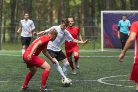 <a href="https://st.getinfootball.com/albums/1082191/64902f8a64363_1920.jpg" target="_blank">Завантажити оригінал</a>