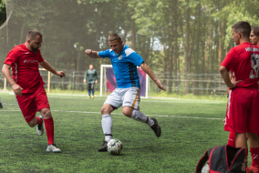 <a href="https://st.getinfootball.com/albums/1082192/649030325285e_1920.jpg" target="_blank">Завантажити оригінал</a>