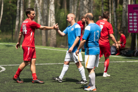 <a href="https://st.getinfootball.com/albums/1082192/6490306d54909_1920.jpg" target="_blank">Завантажити оригінал</a>