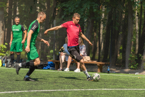 <a href="https://st.getinfootball.com/albums/1082194/649031deb1d15_1920.jpg" target="_blank">Завантажити оригінал</a>