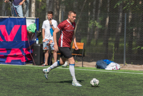 <a href="https://st.getinfootball.com/albums/1082195/649032e1b9452_1920.jpg" target="_blank">Завантажити оригінал</a>