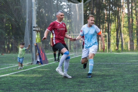 <a href="https://st.getinfootball.com/albums/1082195/649033020f576_1920.jpg" target="_blank">Завантажити оригінал</a>