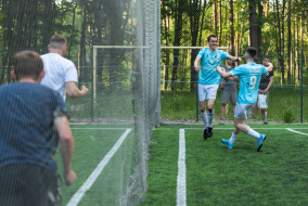 <a href="https://st.getinfootball.com/albums/1082196/649033cbba294_1920.jpg" target="_blank">Завантажити оригінал</a>