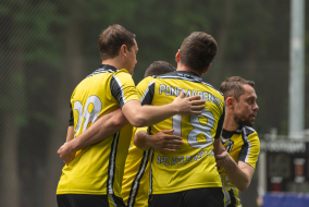<a href="https://st.getinfootball.com/albums/1082210/6490990258962_1920.jpg" target="_blank">Завантажити оригінал</a>