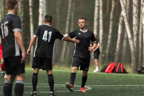 <a href="https://st.getinfootball.com/albums/1082213/64909bece66a7_1920.jpg" target="_blank">Завантажити оригінал</a>