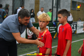 <a href="https://st.getinfootball.com/albums/1082219/6490b4b95c128_1920.jpg" target="_blank">Descarcă</a>