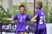 <a href="https://st.getinfootball.com/albums/1082245/6494459d1b1f2_1920.jpg" target="_blank">Descarcă</a>