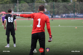 <a href="https://st.getinfootball.com/albums/1082264/64974e4208f96_1920.jpg" target="_blank">Завантажити оригінал</a>