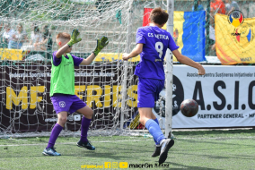 <a href="https://st.getinfootball.com/albums/1082267/64985bacae028_1920.jpg" target="_blank">Descarcă</a>