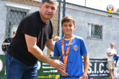 <a href="https://st.getinfootball.com/albums/1082268/64985c617fef9_1920.jpg" target="_blank">Descarcă</a>