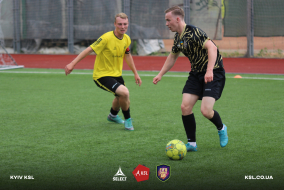 <a href="https://st.getinfootball.com/albums/1082273/6498a53e0ddfc_1920.jpg" target="_blank">Завантажити оригінал</a>