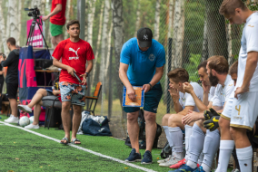 <a href="https://st.getinfootball.com/albums/1082309/649a8fe25362e_1920.jpg" target="_blank">Завантажити оригінал</a>