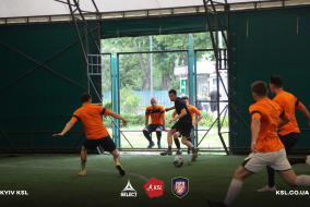 <a href="https://st.getinfootball.com/albums/1082359/649e068cefaad_1920.jpg" target="_blank">Завантажити оригінал</a>