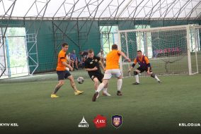 <a href="https://st.getinfootball.com/albums/1082359/649e069482f17_1920.jpg" target="_blank">Завантажити оригінал</a>