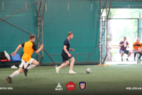 <a href="https://st.getinfootball.com/albums/1082359/649e073edd18c_1920.jpg" target="_blank">Завантажити оригінал</a>