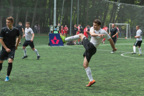 <a href="https://st.getinfootball.com/albums/1082383/64a2a2783d566_1920.jpg" target="_blank">Завантажити оригінал</a>
