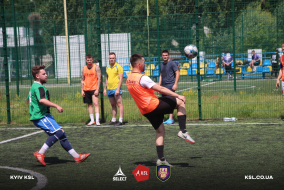 <a href="https://st.getinfootball.com/albums/1082412/64a34a768de35_1920.jpg" target="_blank">Завантажити оригінал</a>