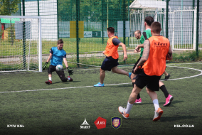 <a href="https://st.getinfootball.com/albums/1082412/64a34aa1834fe_1920.jpg" target="_blank">Завантажити оригінал</a>