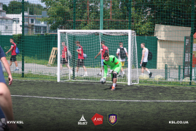 <a href="https://st.getinfootball.com/albums/1082416/64a34c1023059_1920.jpg" target="_blank">Завантажити оригінал</a>