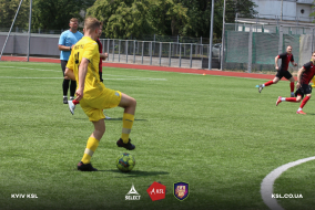 <a href="https://st.getinfootball.com/albums/1082448/64a4a0377c282_1920.jpg" target="_blank">Завантажити оригінал</a>