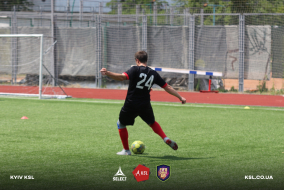<a href="https://st.getinfootball.com/albums/1082448/64a4a11f5269d_1920.jpg" target="_blank">Завантажити оригінал</a>