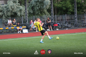 <a href="https://st.getinfootball.com/albums/1082460/64a4a62736885_1920.jpg" target="_blank">Завантажити оригінал</a>